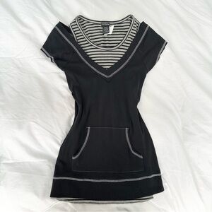 striped black layered top🤍